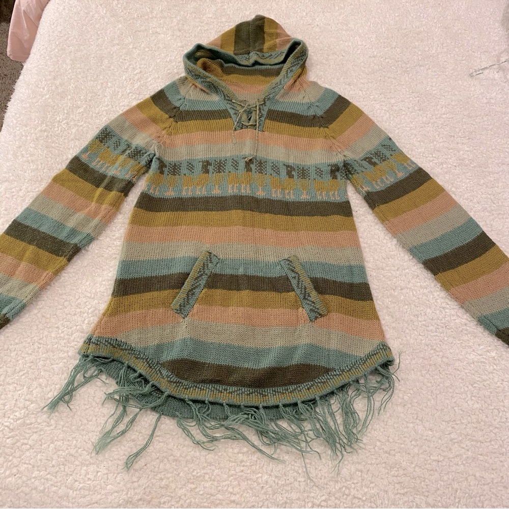 Women’s Hooded Sweater size M
